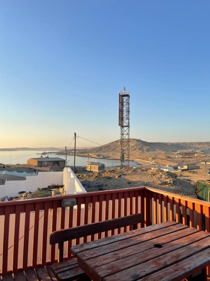The Oasis Accommodation Lüderitz Buitenkant foto