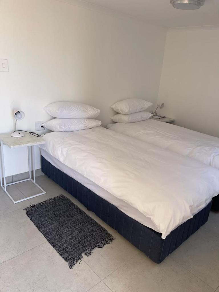 The Oasis Accommodation Lüderitz Buitenkant foto